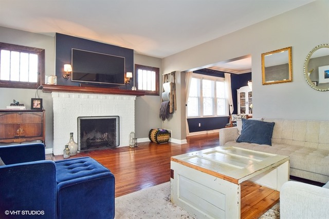 403 S Hale St, Wheaton, IL 60187 photo 3