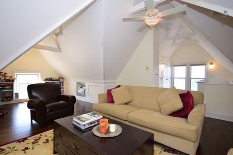 202 Herrick Rd, Riverside, IL 60546 photo 21