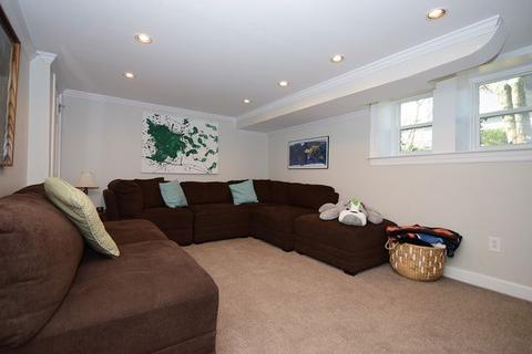 202 Herrick Rd, Riverside, IL 60546 photo 22