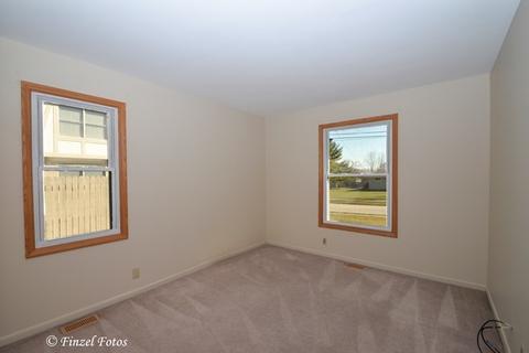 736 Maple St, Marengo, IL 60152 photo 11