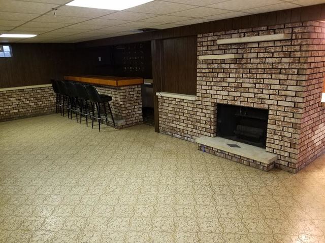 2108 Hoffman St, Crest Hill, IL 60403 photo 13