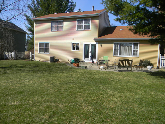 118 Springbrook Ct, Mchenry, IL 60050 photo 16