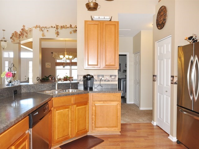 25448 Spring St, Manhattan, IL 60442 photo 6