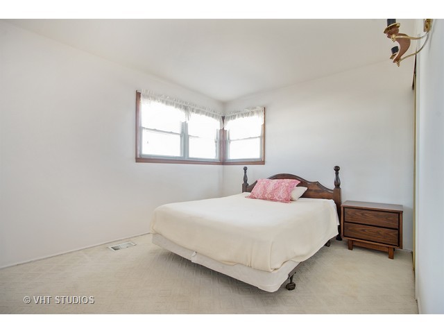 3501 Teal Ct, Rolling Meadows, IL 60008 photo 8