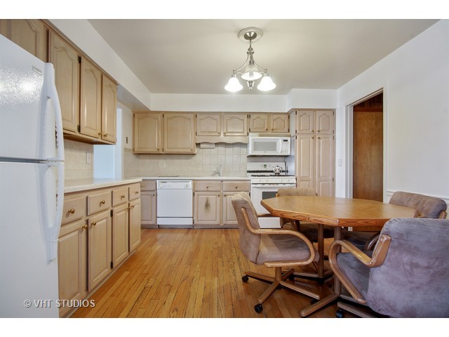 3501 Teal Ct, Rolling Meadows, IL 60008 photo 3