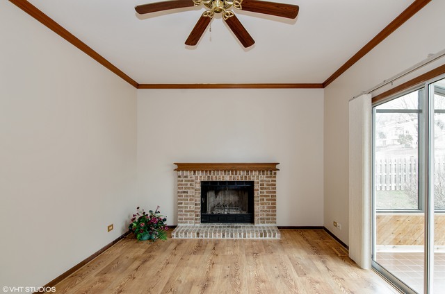 411 Old Oak Cir, Algonquin, IL 60102 photo 5