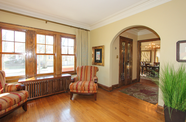 900 Jackson Ave, River Forest, IL 60305 photo 4