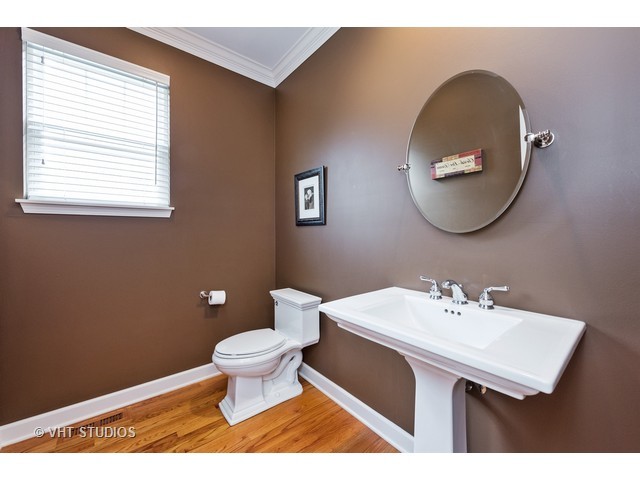 2803 Park Ln, Glenview, IL 60025 photo 12