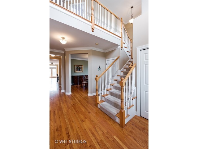 2803 Park Ln, Glenview, IL 60025 photo 4
