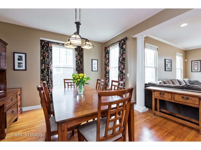 2803 Park Ln, Glenview, IL 60025 photo 10
