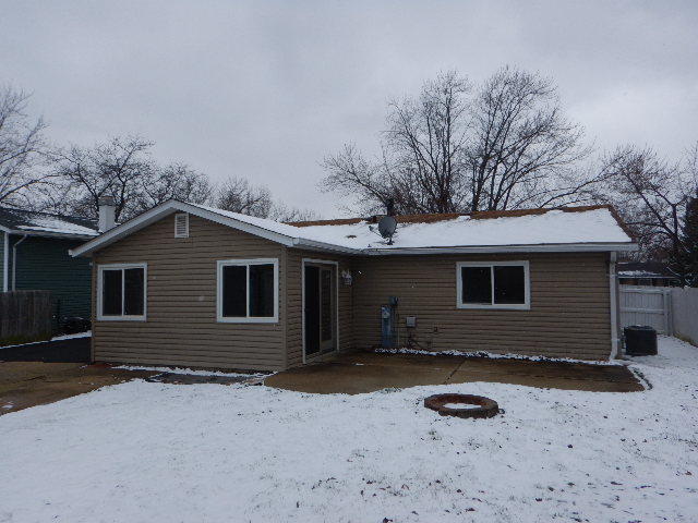 272 Plainview Dr, Bolingbrook, IL 60440 photo 12