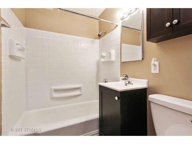 423 W Stone Ave, Addison, IL 60101 photo 13
