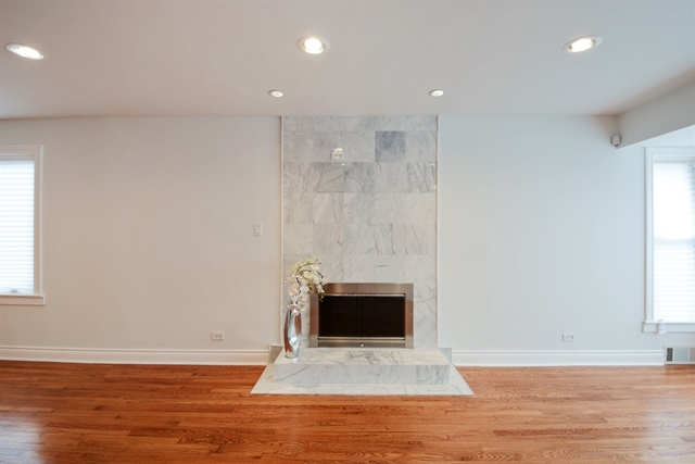 8500 S Jeffery Blvd, Chicago, IL 60617 photo 4