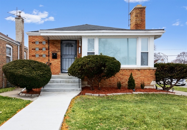 8500 S Jeffery Blvd, Chicago, IL 60617 photo 1
