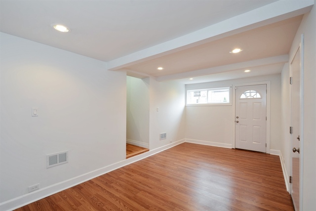 8500 S Jeffery Blvd, Chicago, IL 60617 photo 11