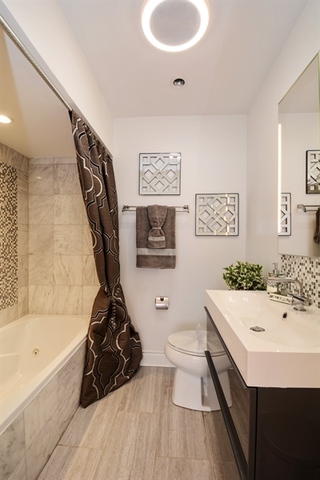 8500 S Jeffery Blvd, Chicago, IL 60617 photo 6