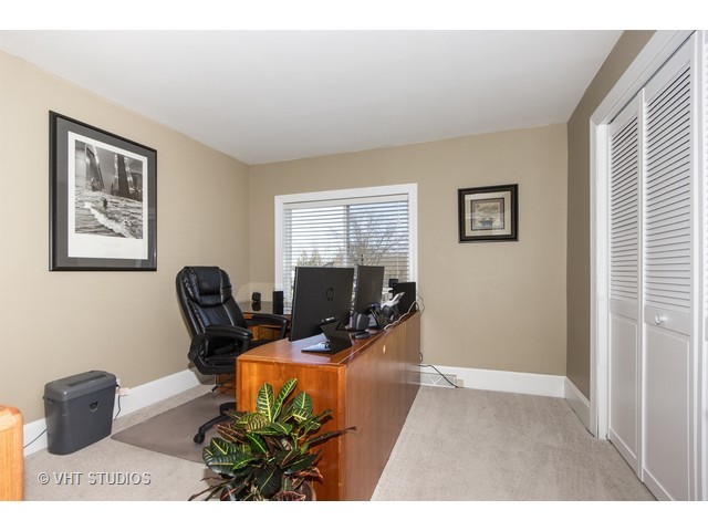 105 Graymoor Ln, Olympia Fields, IL 60461 photo 12
