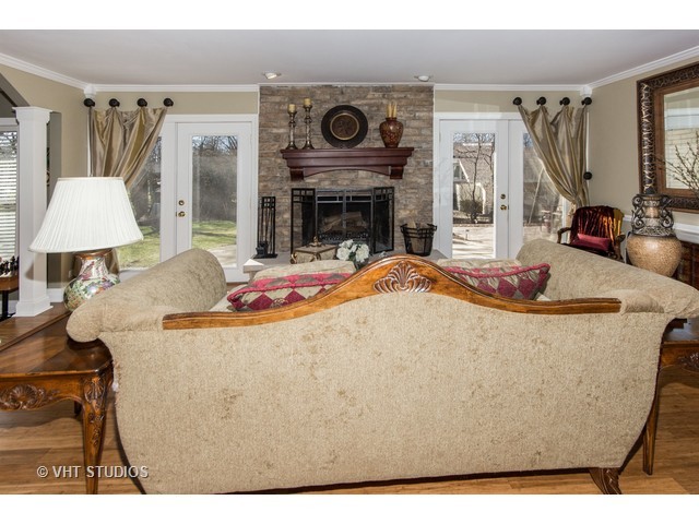 105 Graymoor Ln, Olympia Fields, IL 60461 photo 3