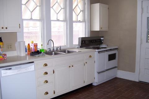 205 E High St N, Monticello, IL 61856 photo 4