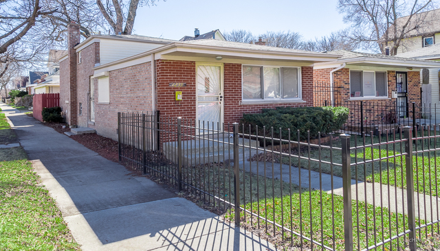 1259 E 93rd St, Chicago, IL 60619 photo 2