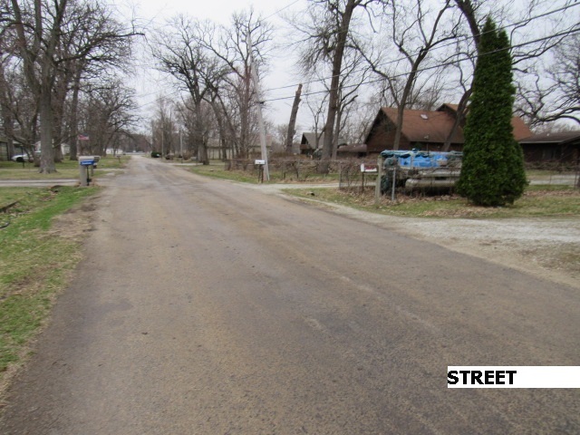 170 S Laurel Rd, Kankakee, IL 60901 photo 3
