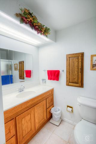 20 Pleasant St, Hoffman Estates, IL 60169 photo 17