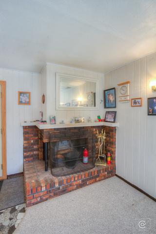 20 Pleasant St, Hoffman Estates, IL 60169 photo 11