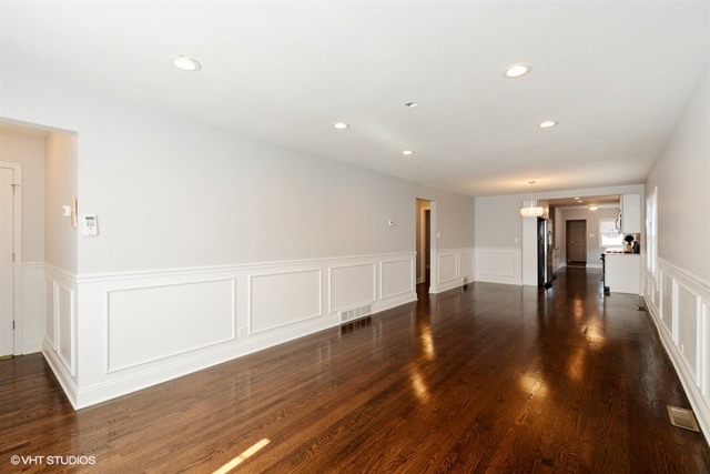 1746 E 87th Pl, Chicago, IL 60617 photo 2
