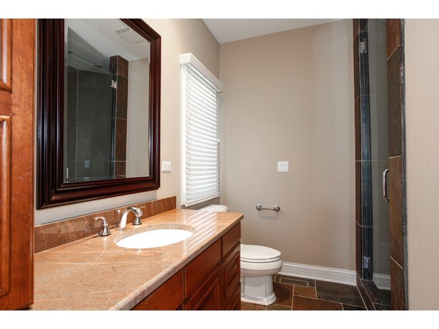 711 N Wright St, Naperville, IL 60563 photo 11