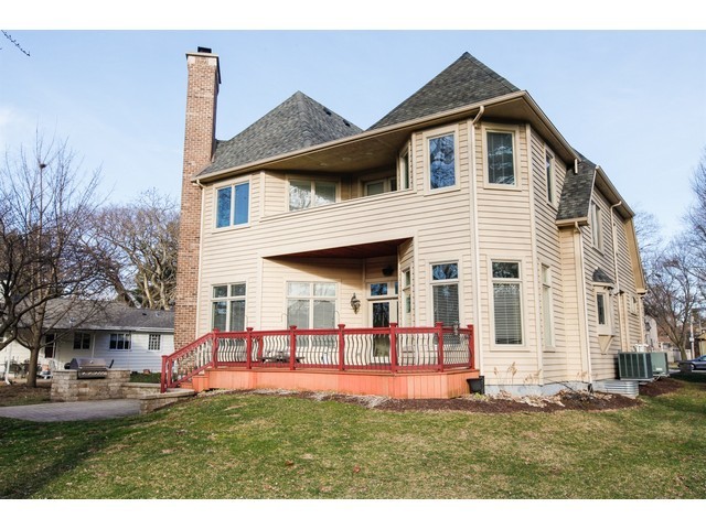 711 N Wright St, Naperville, IL 60563 photo 25