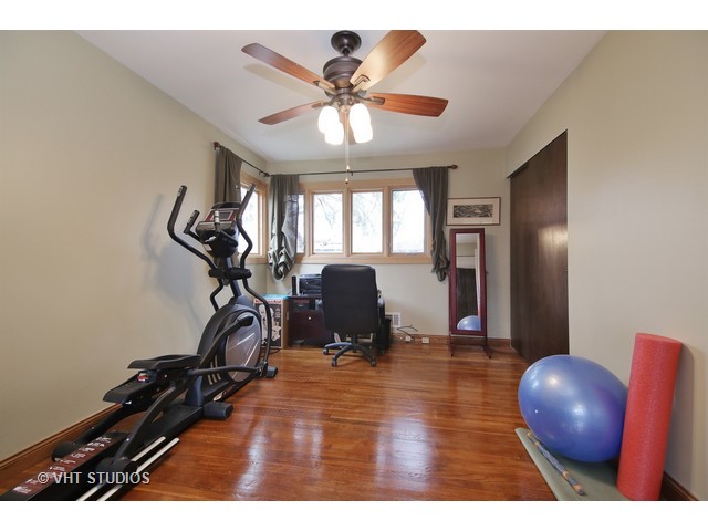313 Crescent Dr, Glenview, IL 60025 photo 14