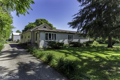 3310 Bull Valley Rd, Mchenry, IL 60050 photo 1