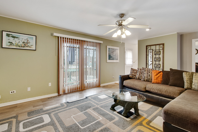 1104 E Alder Ln, Mount Prospect, IL 60056 photo 19