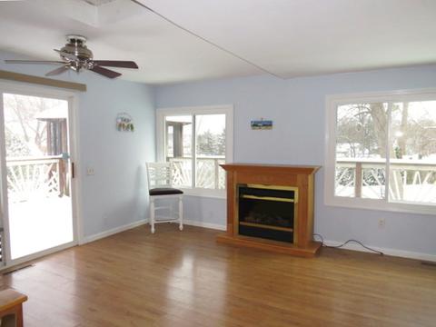 38136 N Watts Ave, Spring Grove, IL 60081 photo 10