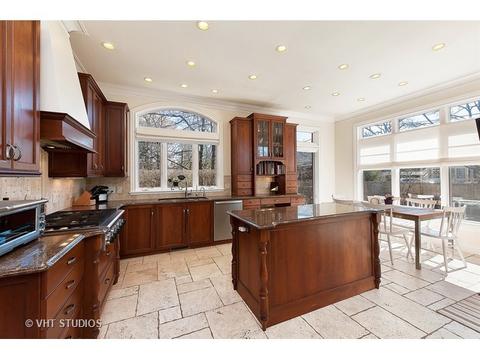 602 Stonegate Ter, Glencoe, IL 60022 photo 5