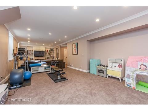 602 Stonegate Ter, Glencoe, IL 60022 photo 9