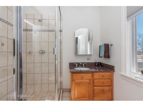 602 Stonegate Ter, Glencoe, IL 60022 photo 20