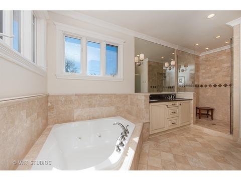 602 Stonegate Ter, Glencoe, IL 60022 photo 13