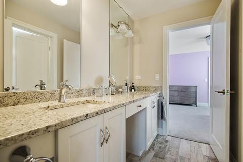 788 S Mitchell Ave, Elmhurst, IL 60126 photo 15