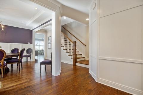 788 S Mitchell Ave, Elmhurst, IL 60126 photo 3