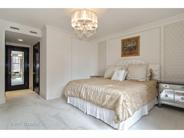 20 E Cedar St #17D, Chicago, IL 60611 photo 15