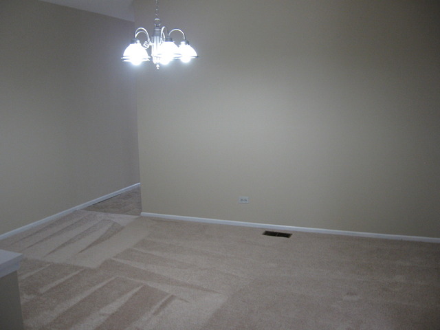 1126 Oakview Dr, Wheaton, IL 60187 photo 5