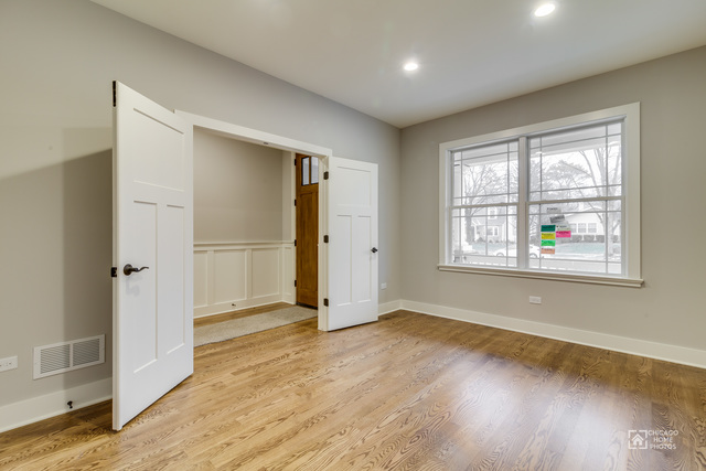 841 N Eagle St, Naperville, IL 60563 photo 3
