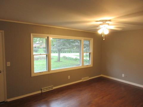 4405 Ponca St, Mchenry, IL 60050 photo 2