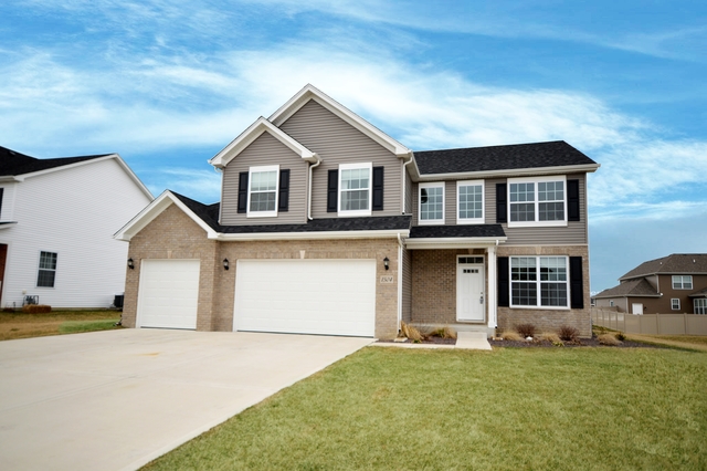 1504 S Saddlebrook Ln, Minooka, IL 60447 photo 1