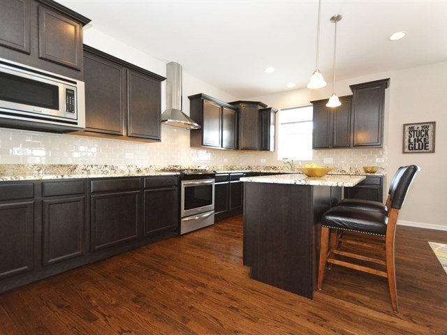 1504 S Saddlebrook Ln, Minooka, IL 60447 photo 7