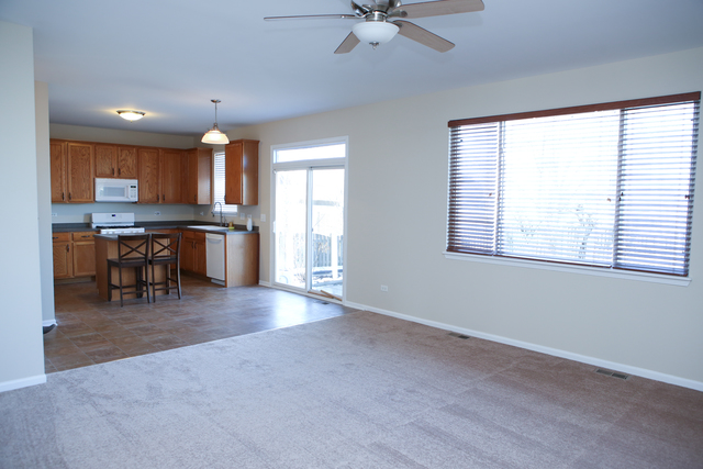 1905 Glacier Ridge Dr, Plainfield, IL 60586 photo 8