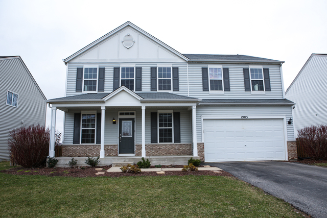 1905 Glacier Ridge Dr, Plainfield, IL 60586 photo 1