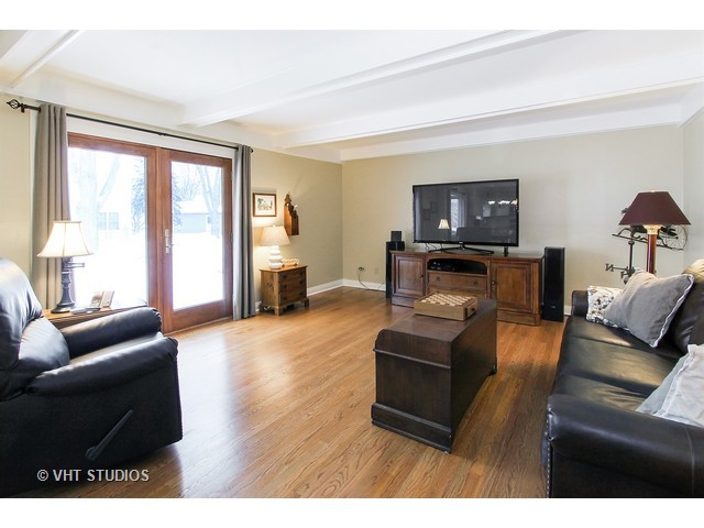1245 W Dovington Dr, Hoffman Estates, IL 60169 photo 8