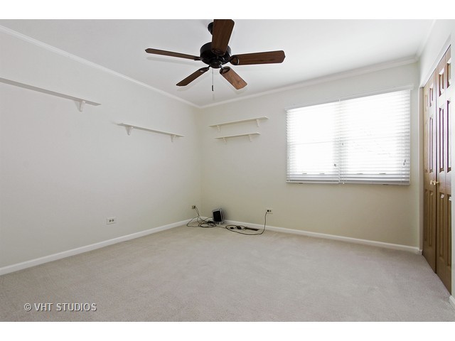 1245 W Dovington Dr, Hoffman Estates, IL 60169 photo 15